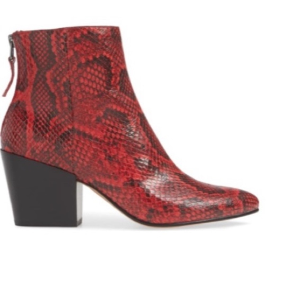 Dolce Vita Booties